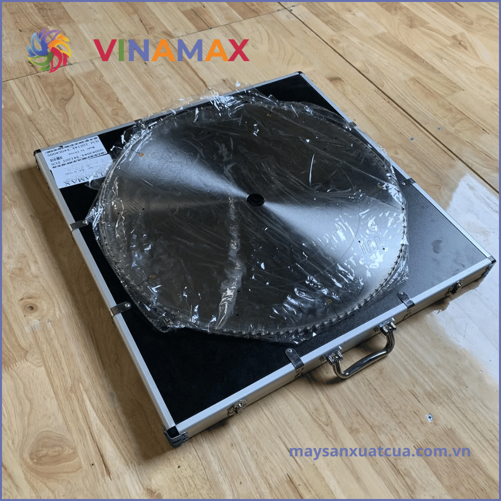 Lưỡi cắt nhôm Kim Cương MCWADE 550x30x4.4x120T