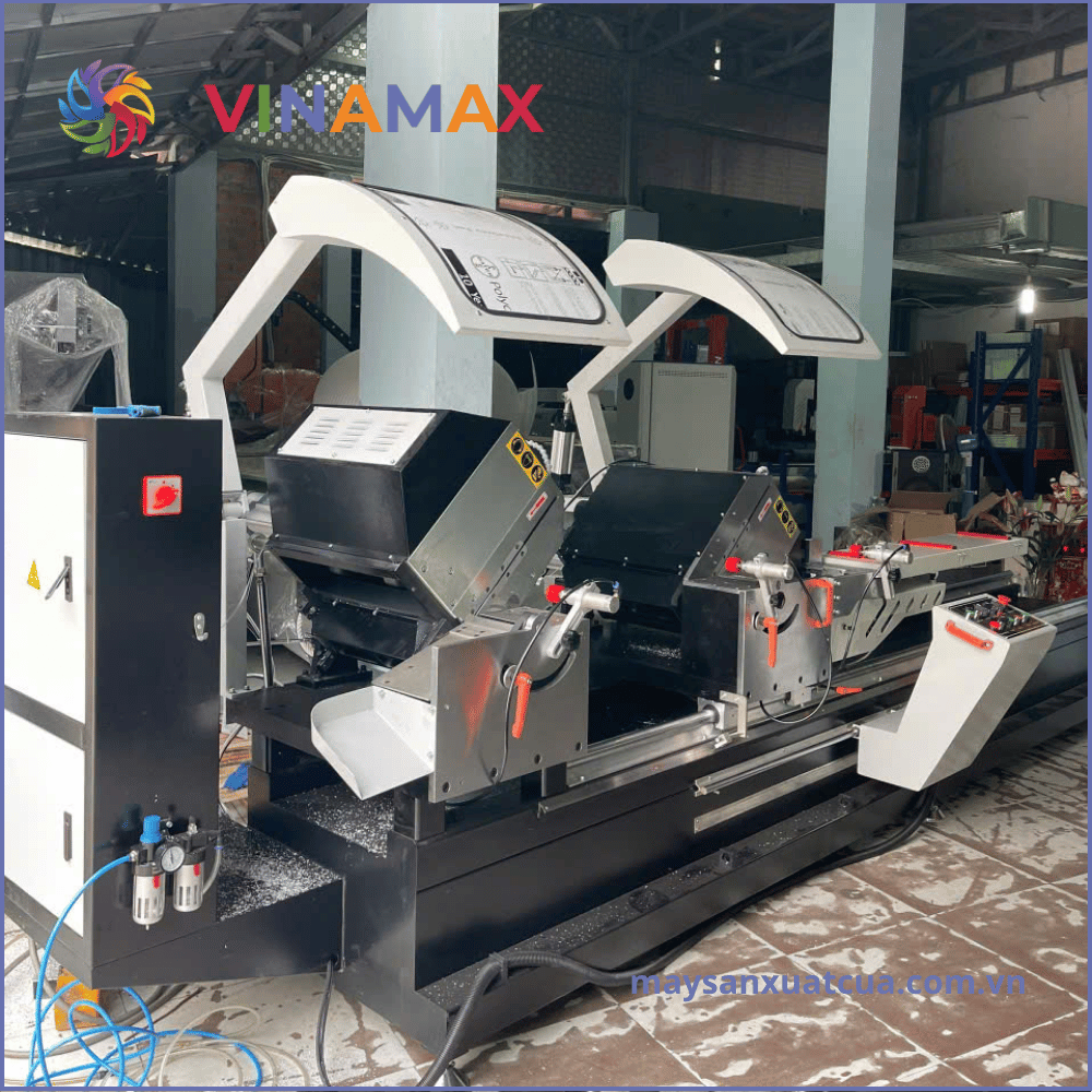 Máy cắt 2 đầu Huaxin09