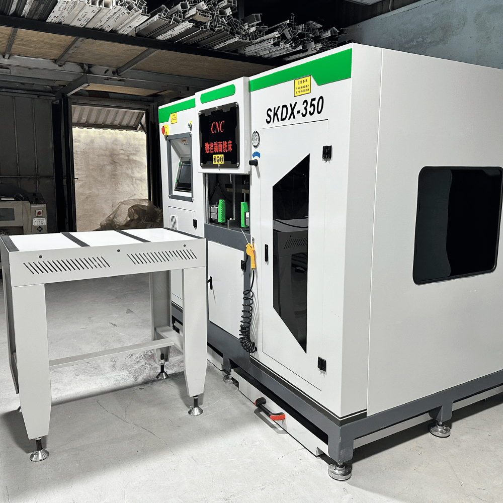 Máy phay CNC 3+2