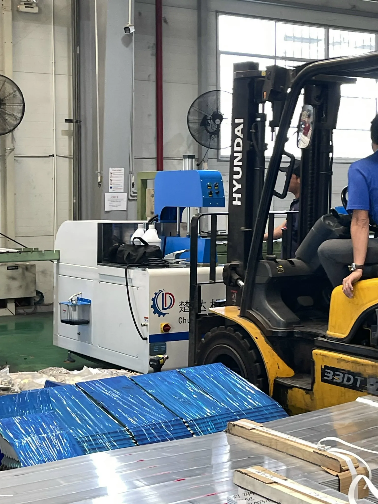 VINAMAX BÀN GIAO MÁY CẮT NHÔM CNC CHU DA MACHINE THỨ 2 CHO LS TẠI ĐỒNG NAI